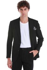 sonbahar-kombin-onerileri-ceket