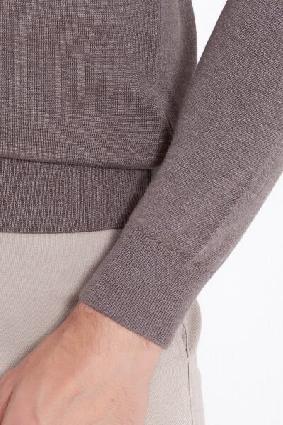 Kahverengi Regular Fit Yarım Balıkçı Yaka Pamuklu Triko Kazak - 9