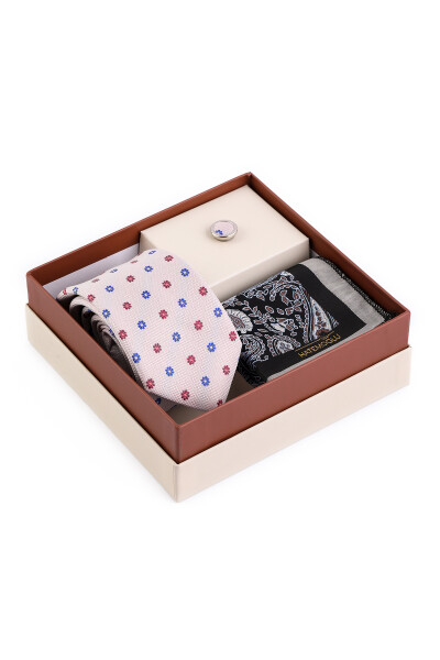 Bej Üçlü Yaka Rozeti Kravat Mendil Set - 3