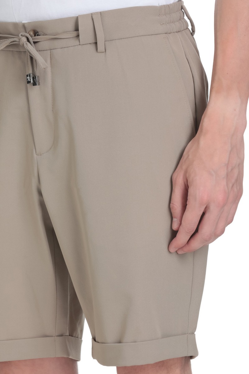 Bej Rahat Kesim Yandan Cepli Şort - Saykı (1)