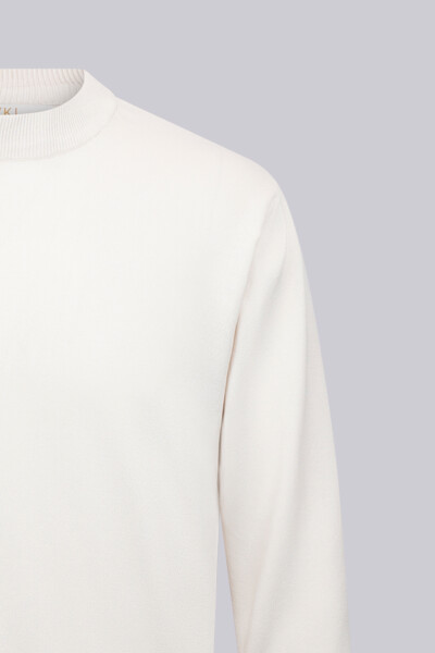 Bej Regular Fit Çeyrek Balıkçı Yaka Rayon Triko Kazak - 3