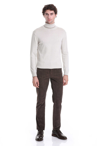 Bej Regular Fit Balıkçı Yaka Triko Kazak - 2