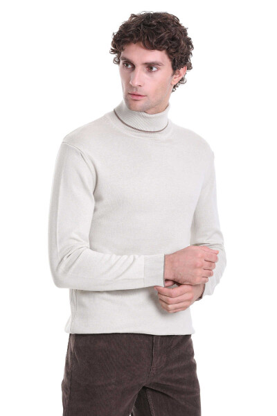 Bej Regular Fit Balıkçı Yaka Triko Kazak - 4