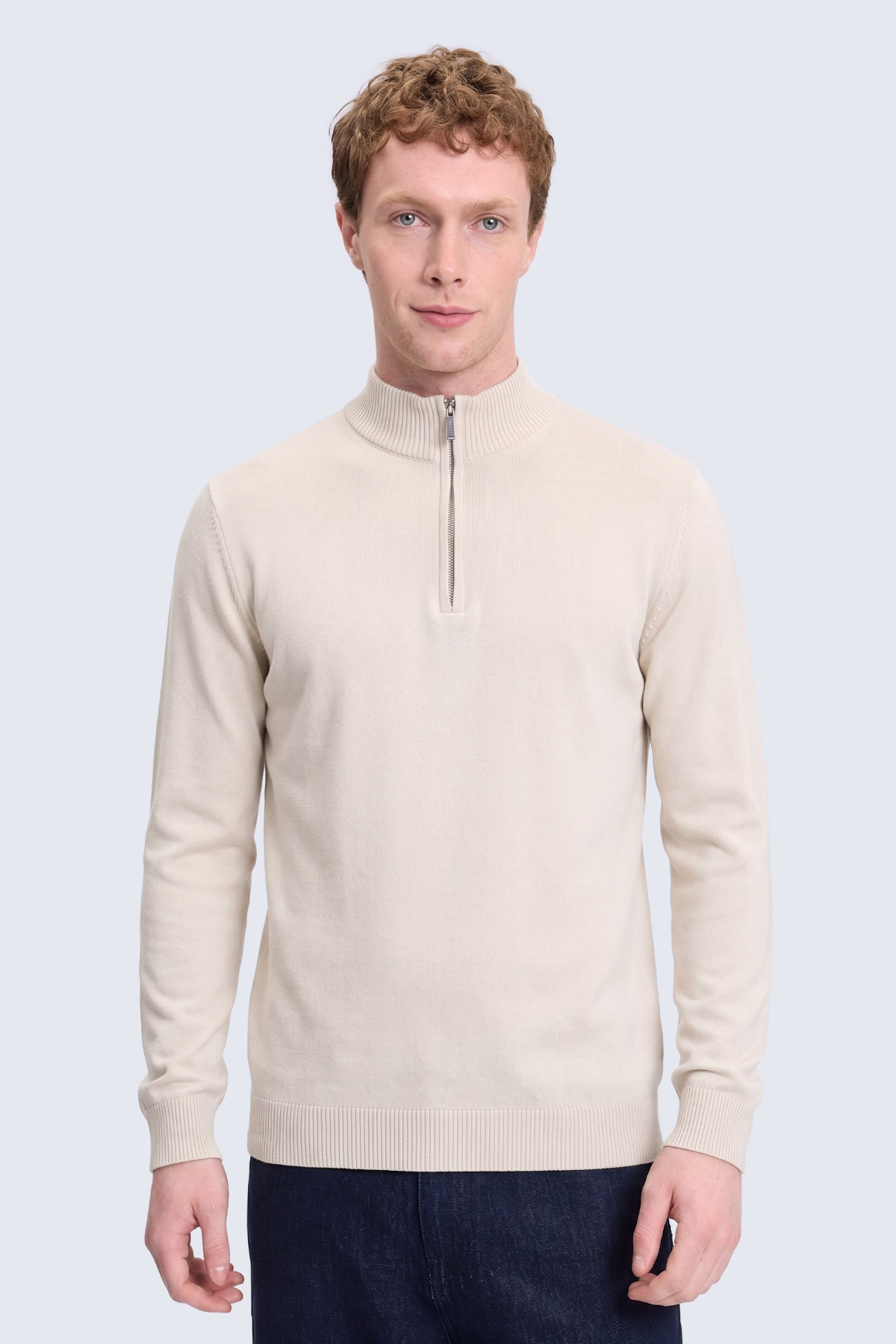 Bej Regular Fit Fermuarlı Yarım Balıkçı Yaka Rayon Kazak - 1