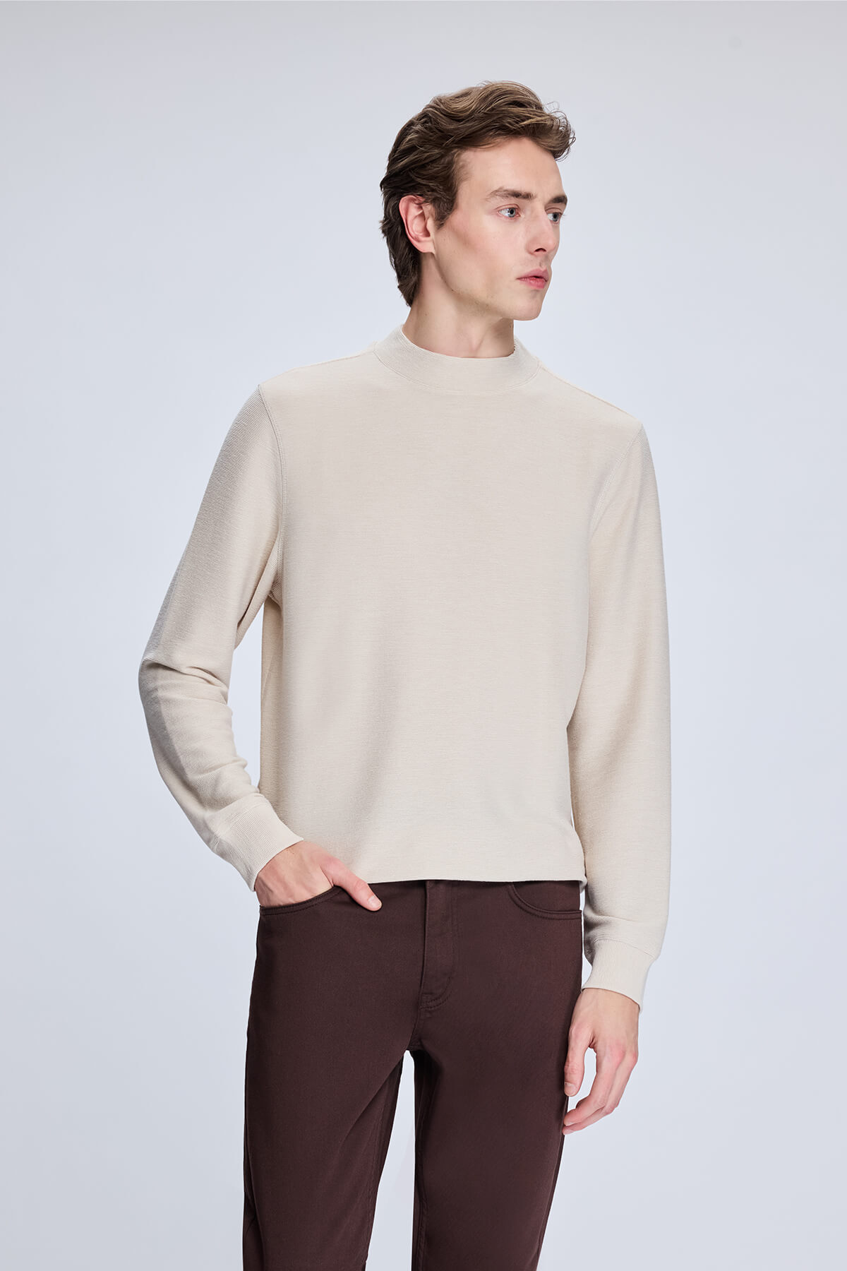 Bej Regular Fit Jakarlı Yarım Balıkçı Yaka Sweatshirt - 1