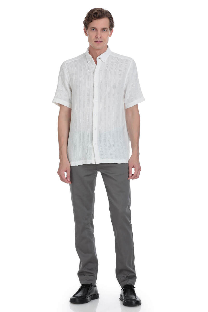 Beyaz Comfort Fit Düğmeli Yaka Kısa Kollu Pamuk Gömlek - HTML (1)