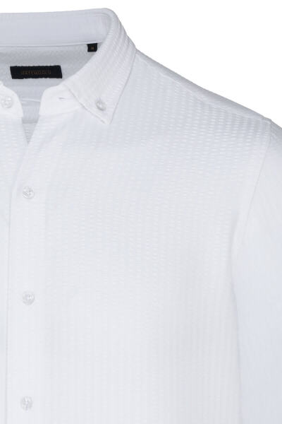 Beyaz Comfort Fit Düğmeli Yaka Uzun Kollu Casual Gömlek - 7