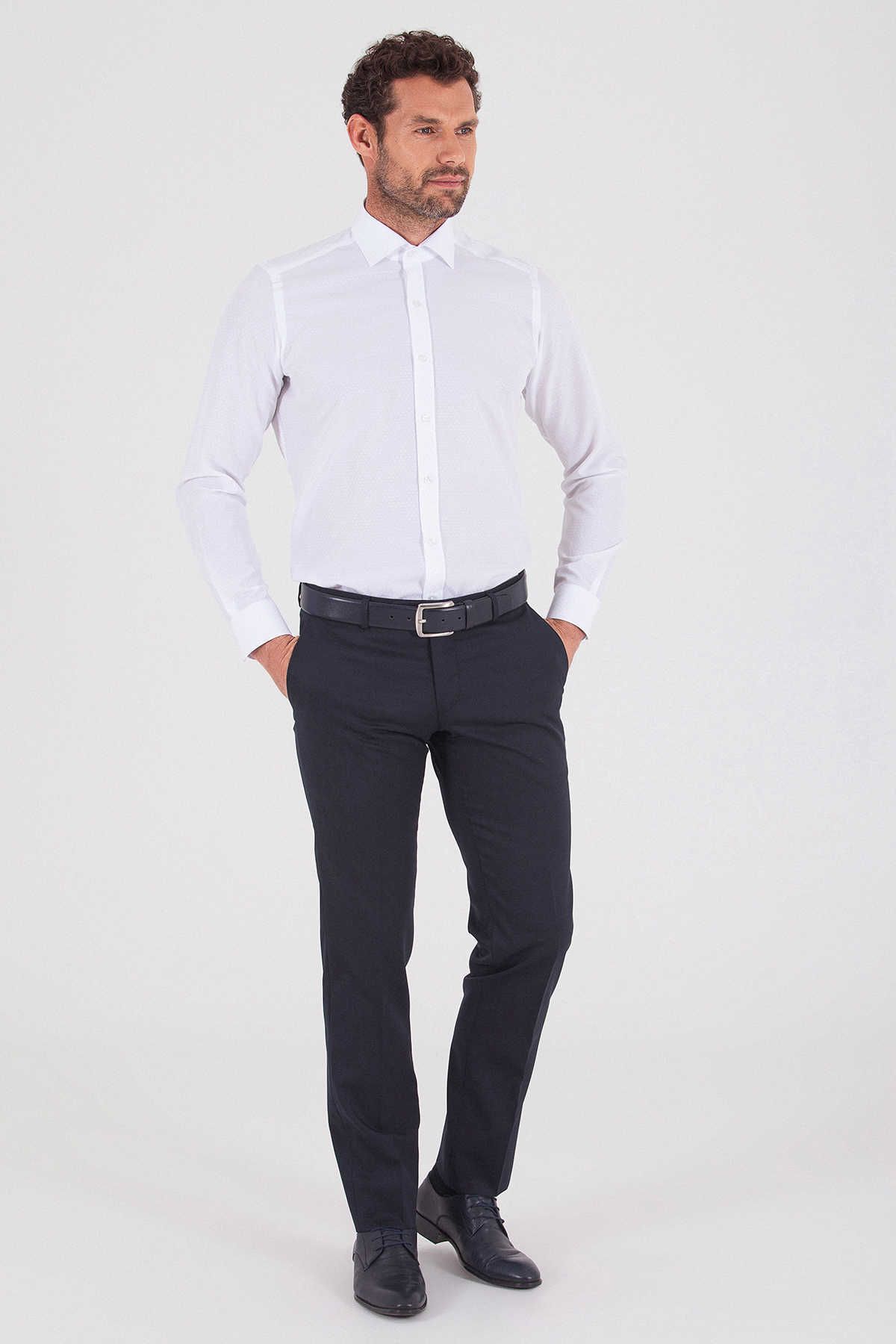 Beyaz Desenli Slim Fit Gömlek - 2