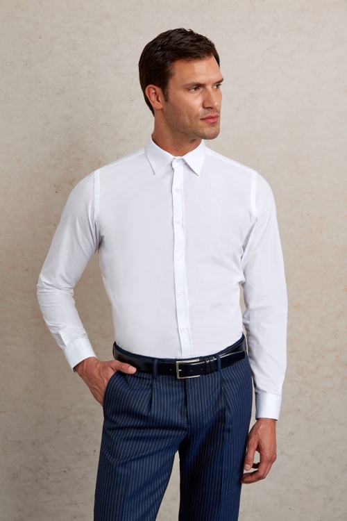 Beyaz Comfort Fit Düz Pamuklu Slim Yaka Uzun Kollu Klasik Gömlek - Thumbnail (1)