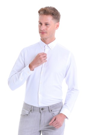 Beyaz Comfort Fit Düz Pamuklu Düğmeli Yaka Uzun Kollu Casual Gömlek - Thumbnail