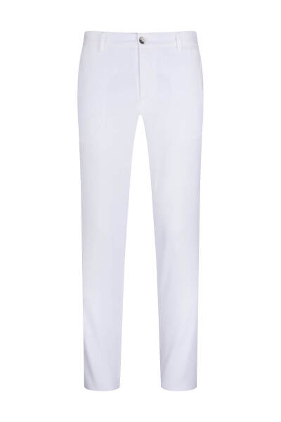 Beyaz Rahat Kesim Yandan Cepli Jogger Pantolon 