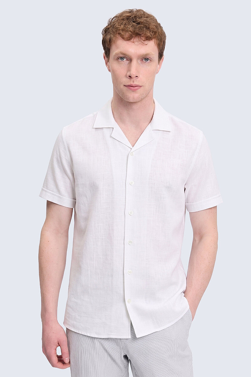 Beyaz Regular Fit Apaş Yaka Keten Gömlek