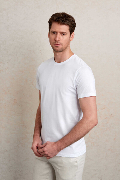 Beyaz Regular Fit Bisiklet Yaka 100% Pamuk Tişört - 4
