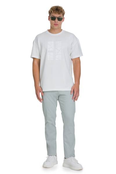 Beyaz Regular Fit Bisiklet Yaka Oversize Tişört - 2