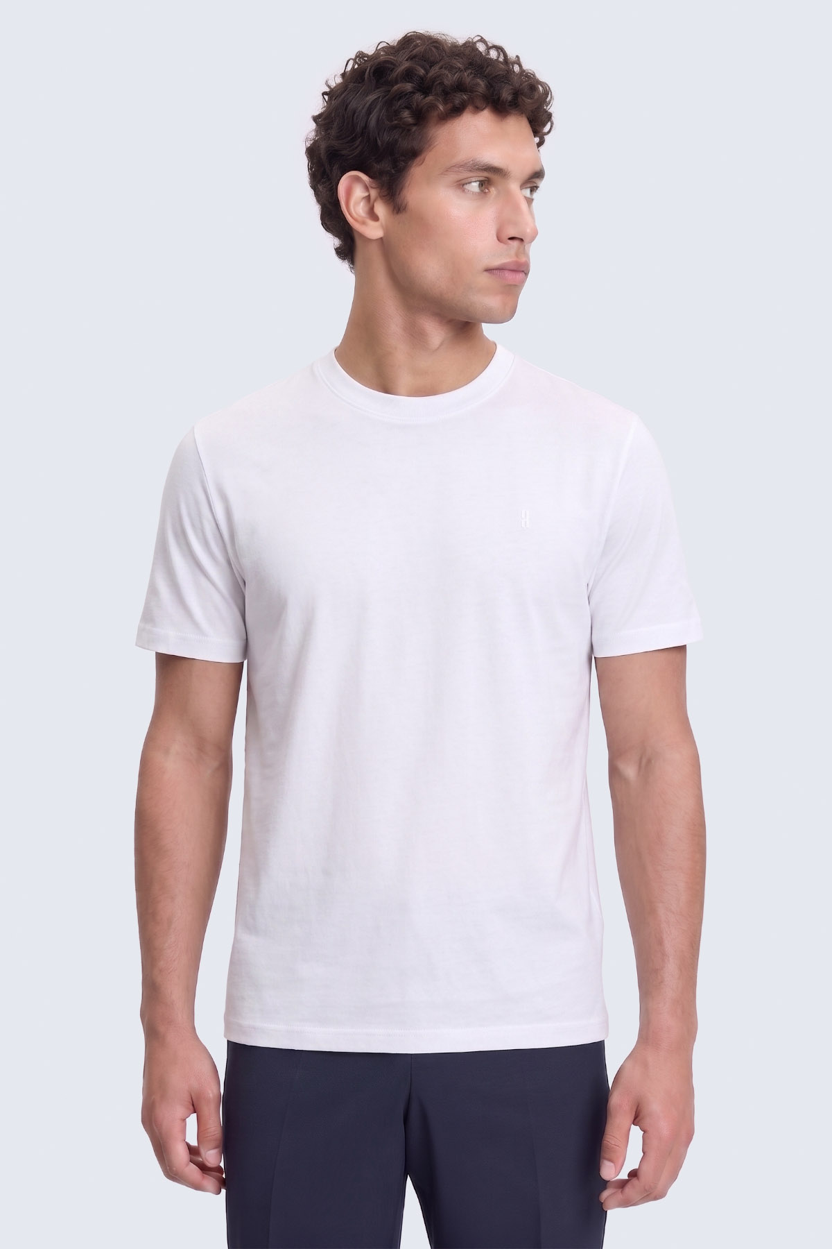 Beyaz Regular Fit Bisiklet Yaka Pamuklu Basic Tişört - 1