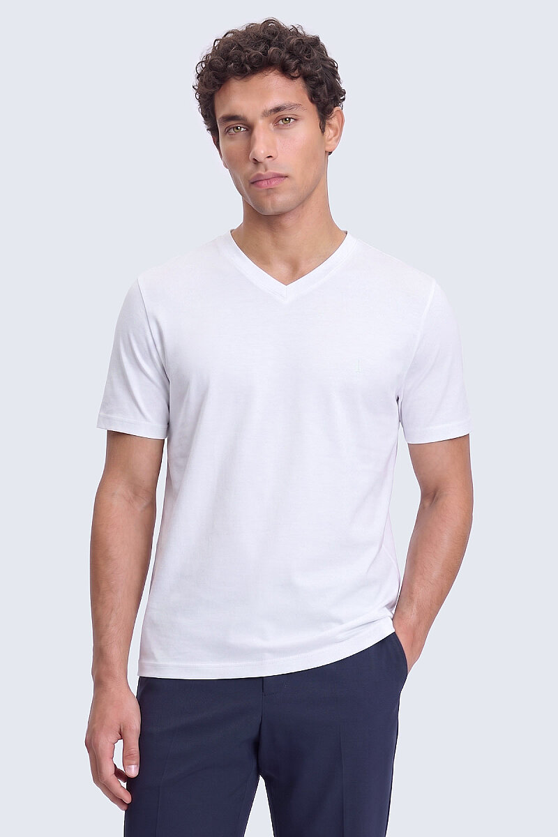 Beyaz Regular Fit Bisiklet Yaka Pamuklu Tişört