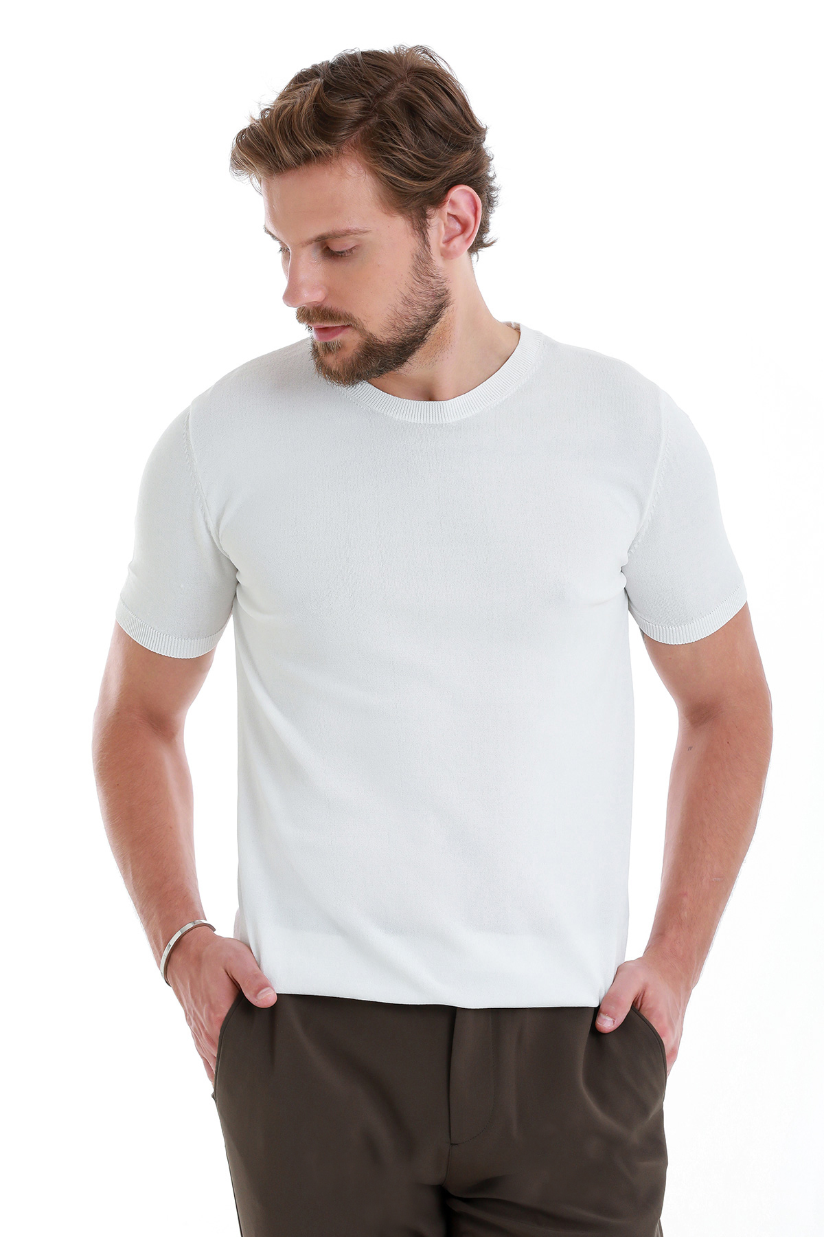 Beyaz Regular Fit Bisiklet Yaka Rayon Tişört - 3