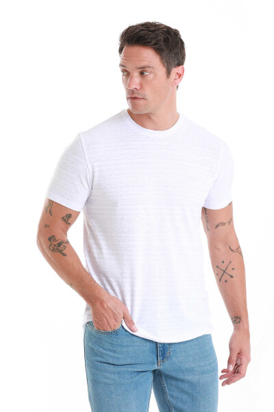 Beyaz Regular Fit Bisiklet Yaka Tişört - 4