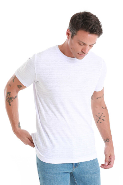 Beyaz Regular Fit Bisiklet Yaka Tişört - 5