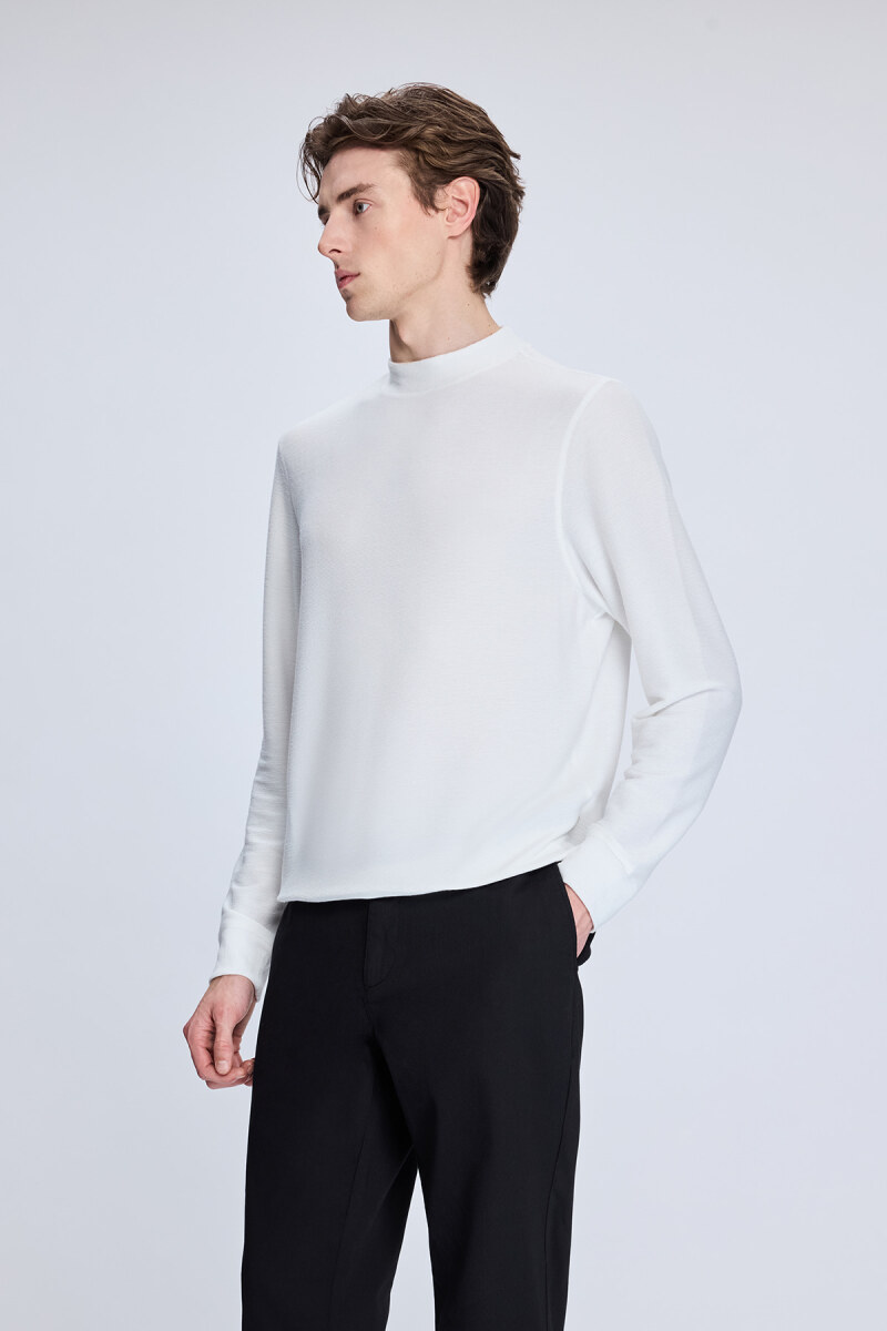 Beyaz Regular Fit Jakarlı Yarım Balıkçı Yaka Sweatshirt - Hatem Saykı (1)