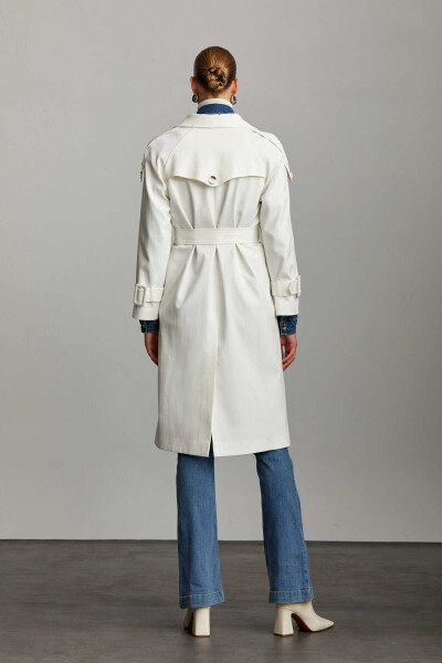 Saykı Woman Beyaz Slim Fit Mono Yaka Pamuklu Kemerli Basic Mary Trençkot - 8