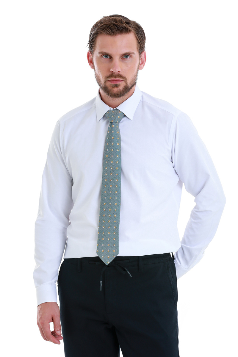 Beyaz Slim Fit Düz Slim Yaka Pamuklu Uzun Kollu Gömlek - HATEMOĞLU