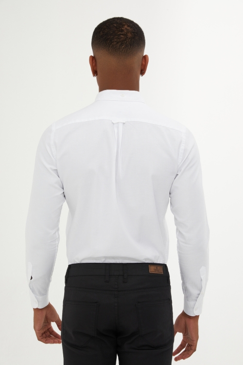 Beyaz Slim Fit Düz 100% Pamuk Düğmeli Yaka Uzun Kollu Casual Gömlek - Thumbnail (2)