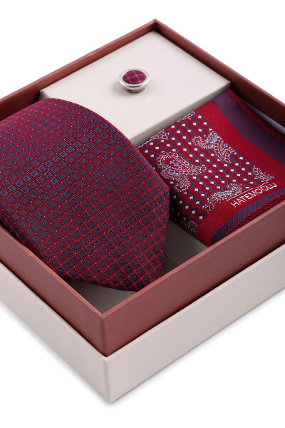 Bordo Üçlü Yaka Rozeti Kravat Mendil Set - 3
