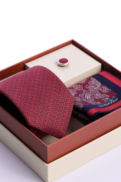 Bordo Üçlü Yaka Rozeti Kravat Mendil Set - 3