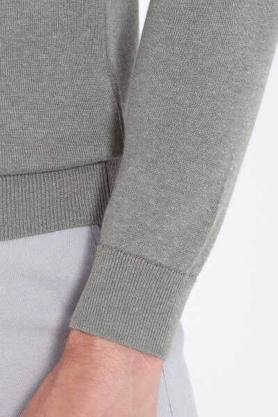 Gri Regular Fit Yarım Balıkçı Yaka Pamuklu Triko Kazak - 9