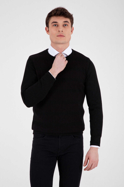 Siyah Desenli Bisiklet Yaka Pamuklu Kazak - 1