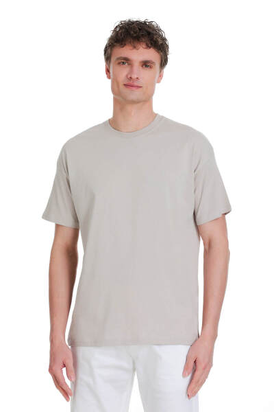 Ekru Regular Fit 100% Pamuk Bisiklet Yaka Oversize Tişört 