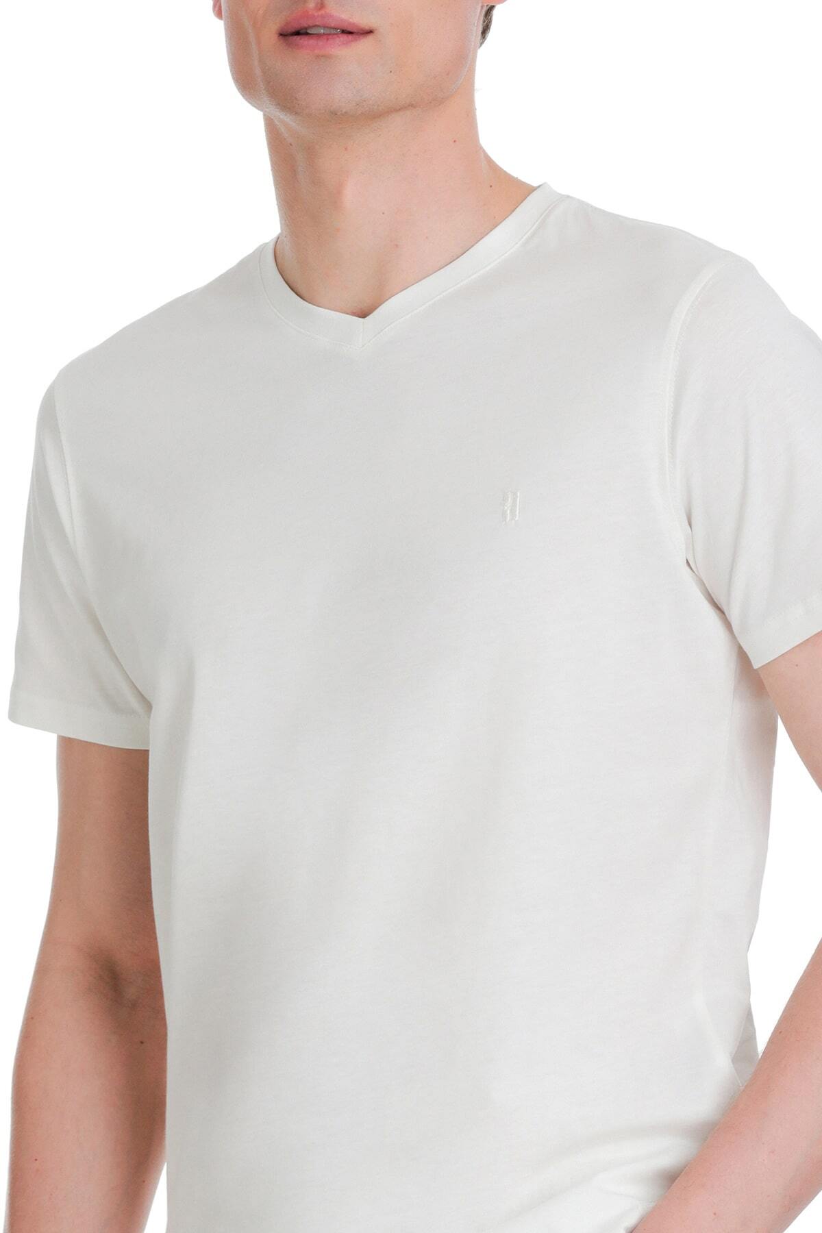 Ekru Regular Fit 100% Pamuk V Yaka Tişört - 4