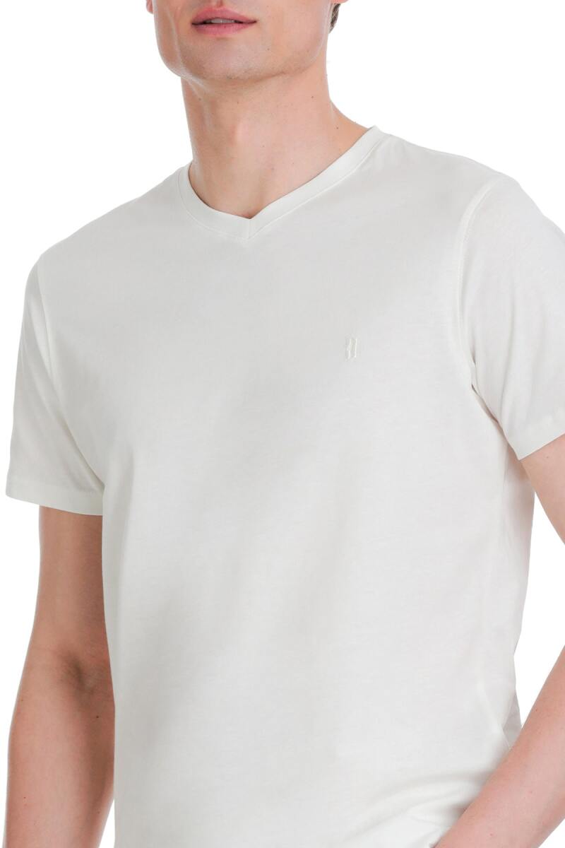Ekru Regular Fit 100% Pamuk V Yaka Tişört - HTML (1)