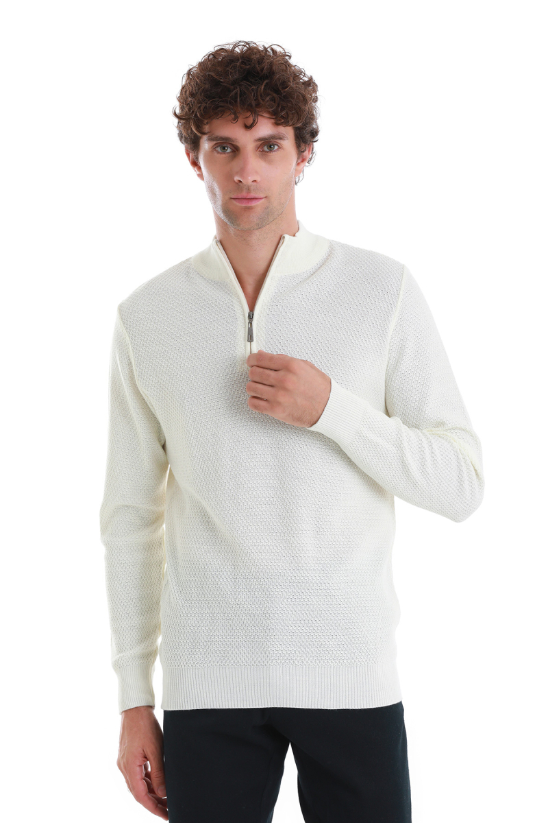 Ekru Regular Fit Jakarlı Yarım Balıkçı Yaka Fermuarlı Yünlü Triko Kazak - Hatemoğlu