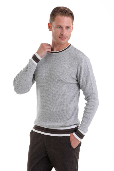 Gri Comfort Fit Pamuklu Bisiklet Yaka Casual Triko Kazak 