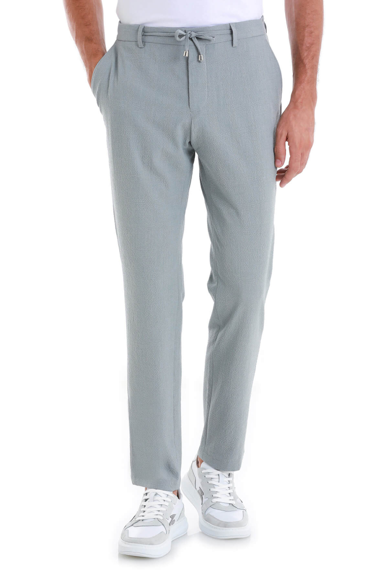 Gri Dinamik Fit Kareli Yandan Cepli Jogger Pantolon - HTML