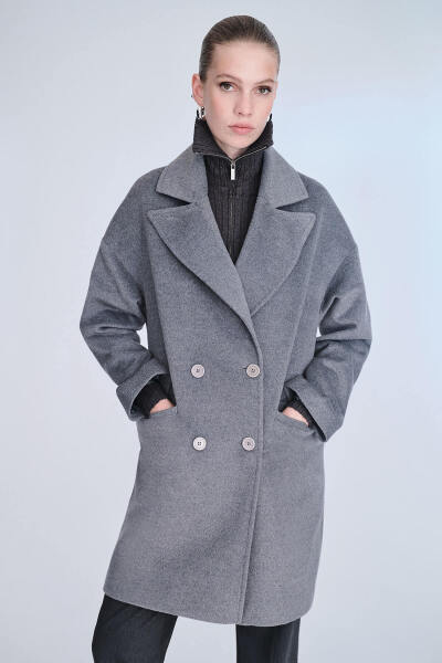 Saykı Woman Gri Regular Fit Sivri Yaka Yünlü Manto - 2