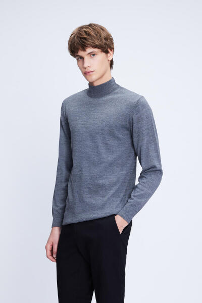Gri Regular Fit Düz Yarım Balıkçı Yaka Yünlü Triko Kazak 