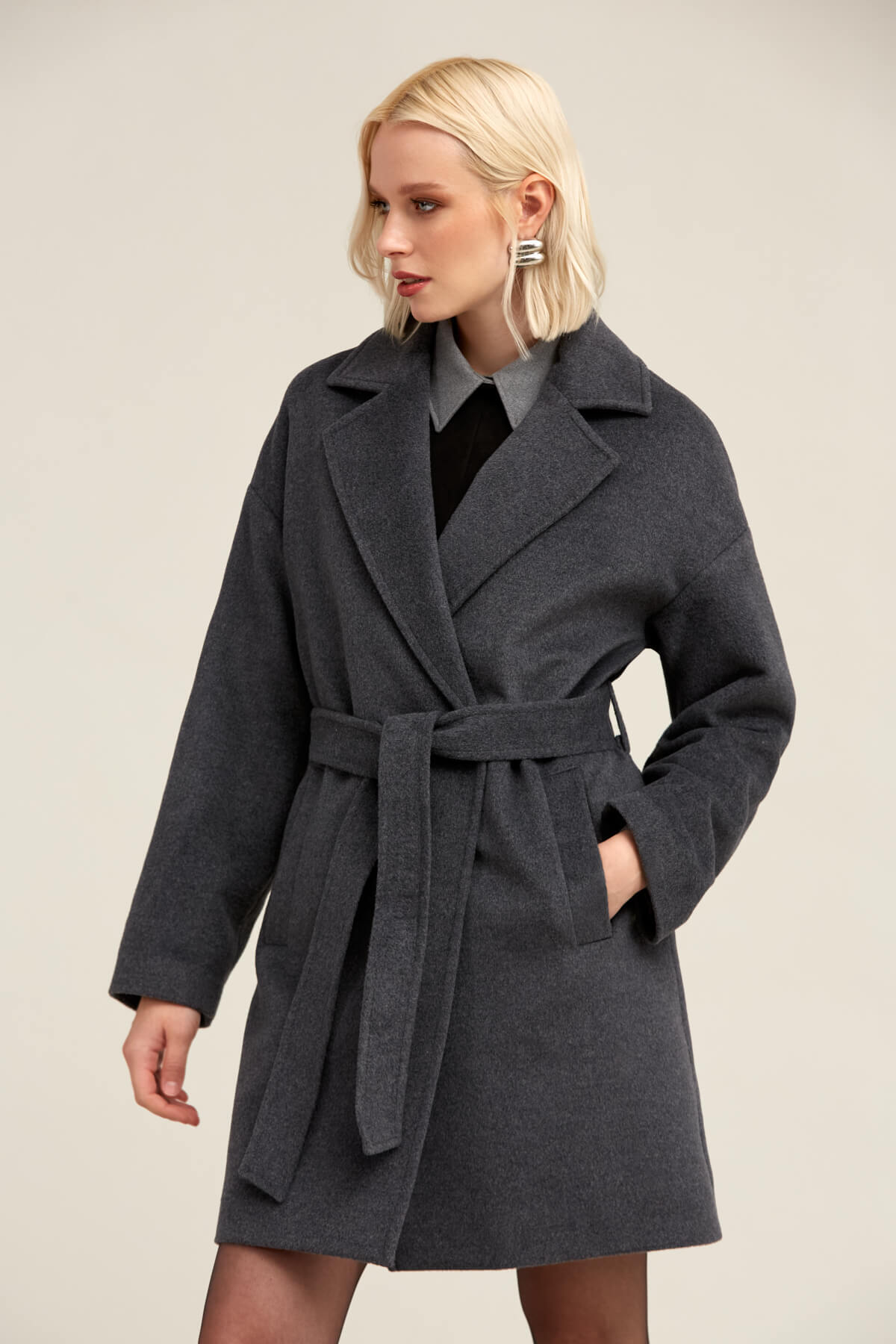 Saykı Woman Gri Regular Fit Mono Yaka Yünlü Manto - 6