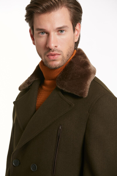 Haki Kruvaze Yaka Kürk Detaylı Kaban - 9