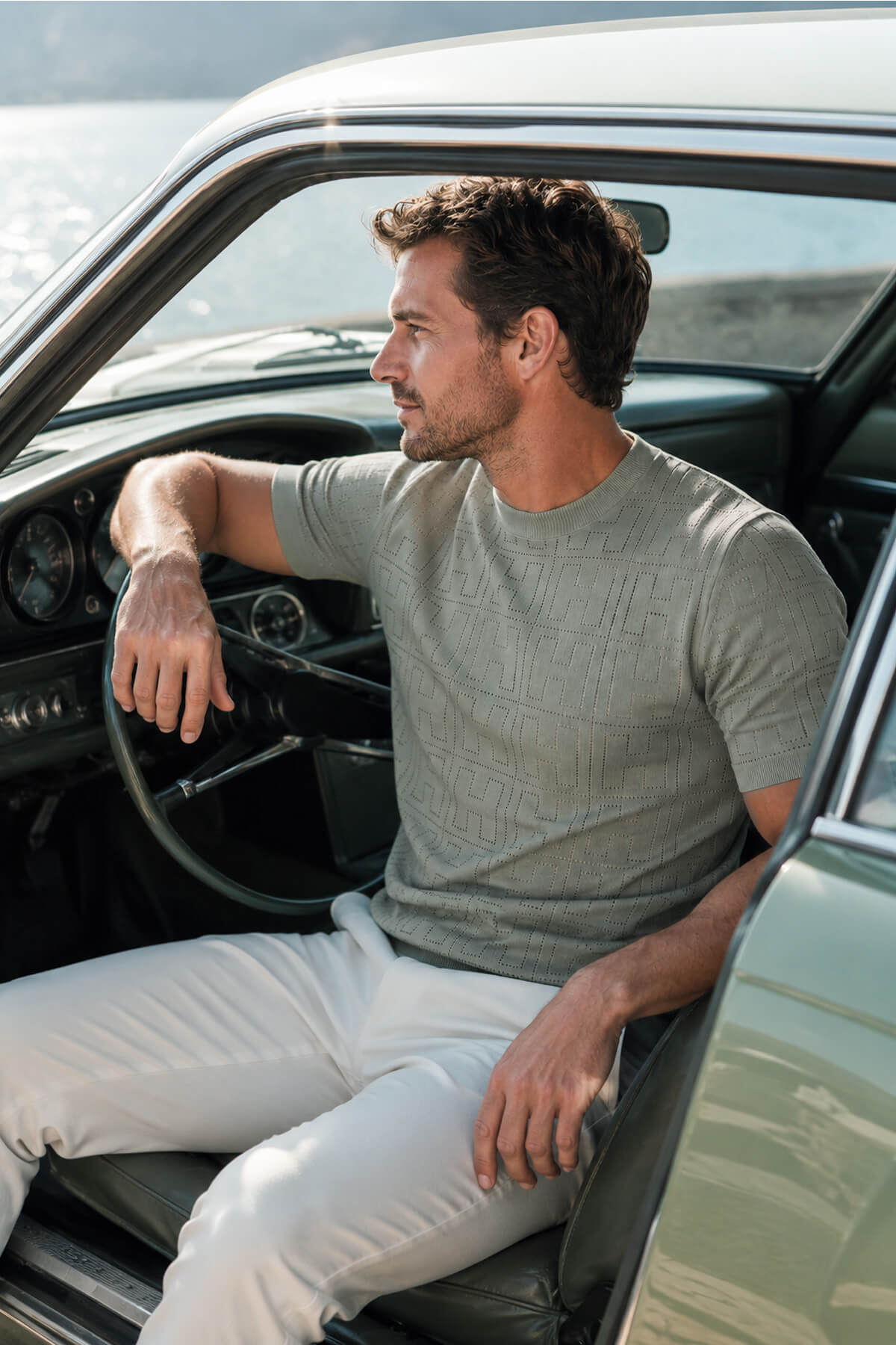 Haki Regular Fit Bisiklet Yaka Rayon Tişört - 2