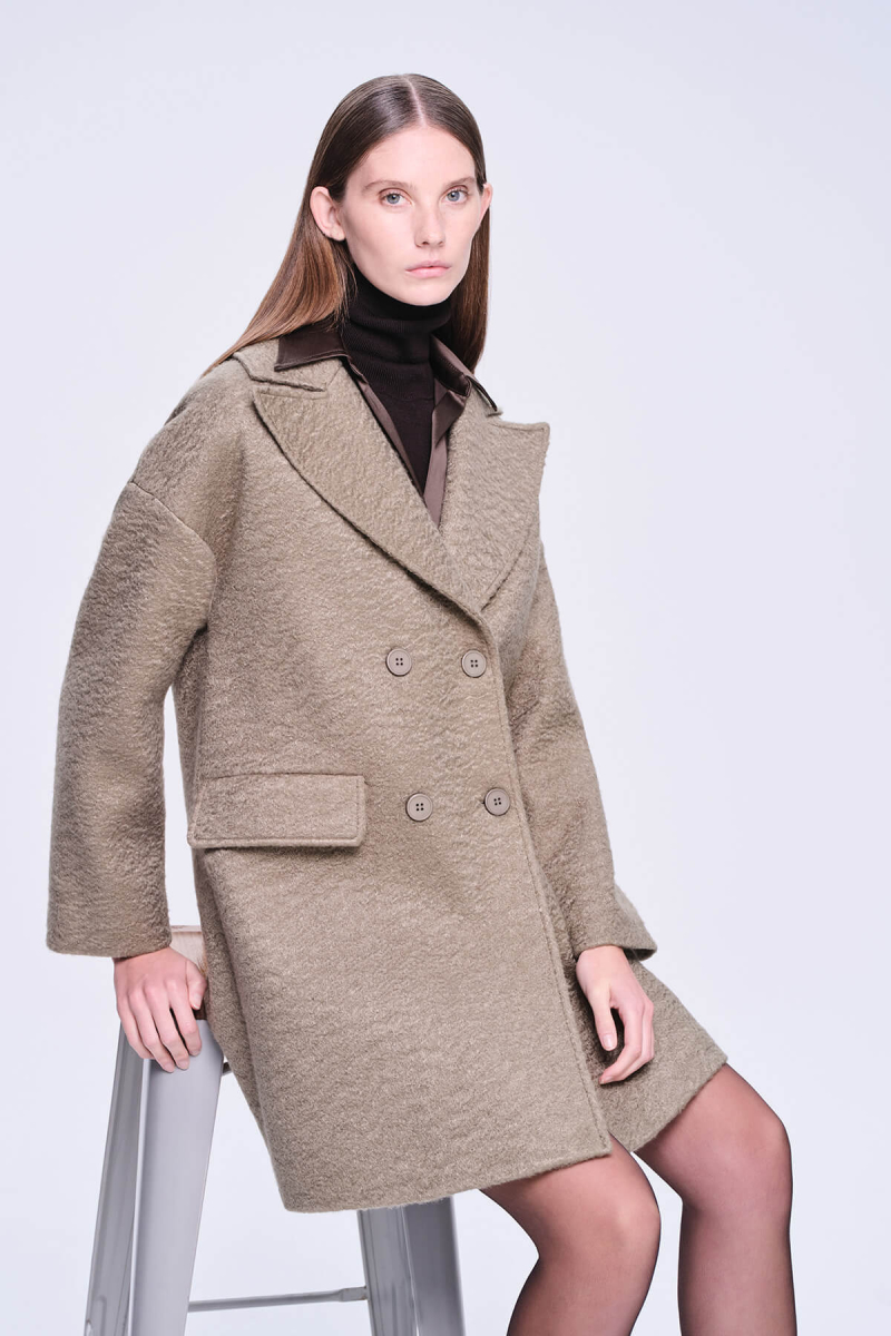 Saykı Woman Haki Regular Fit Desenli Sivri Yaka Manto - Saykı Woman (1)