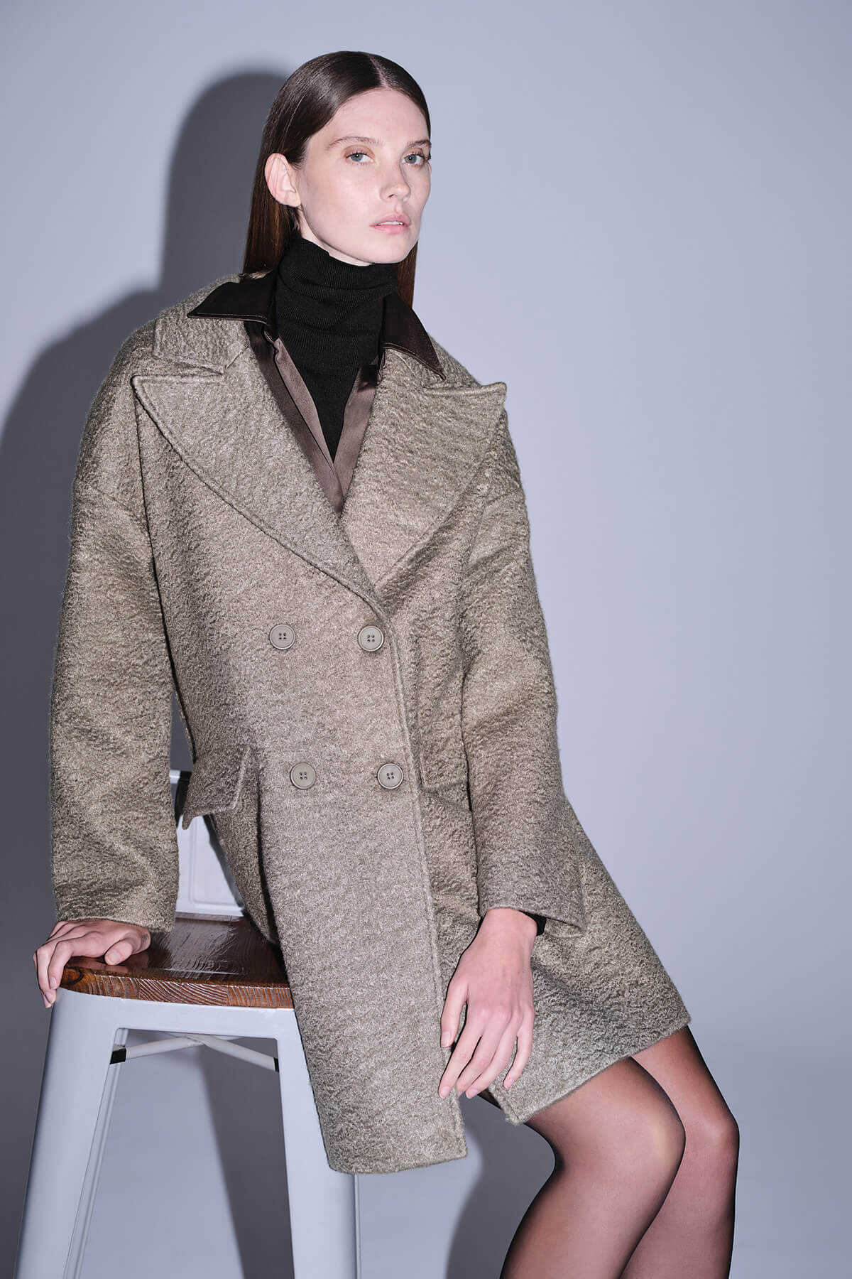 Saykı Woman Haki Regular Fit Desenli Sivri Yaka Manto - 4