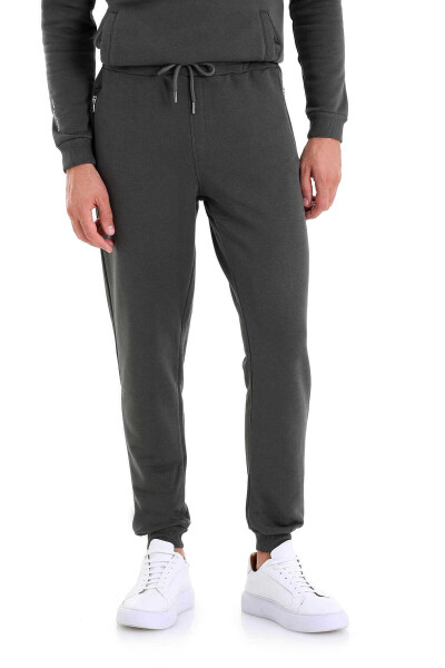 Haki Regular Fit Yandan Cepli Eşofman Altı - 3