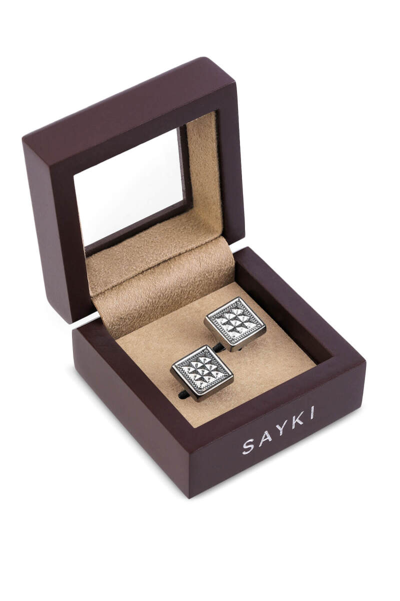 Kare Kol Düğmesi - Saykı