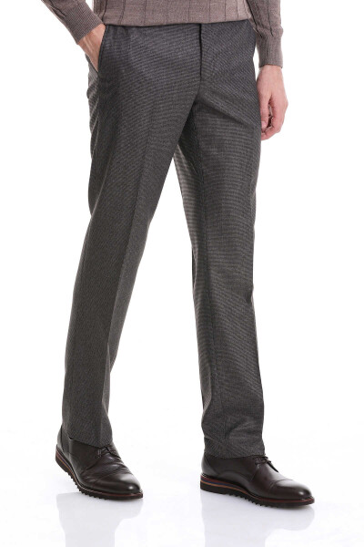 Kahverengi Regular Fit Desenli Yandan Cepli Kumaş Pantolon - 4