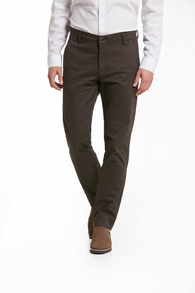 Kahverengi Regular Fit Pamuklu Yandan Cep Kanvas Pantolon 
