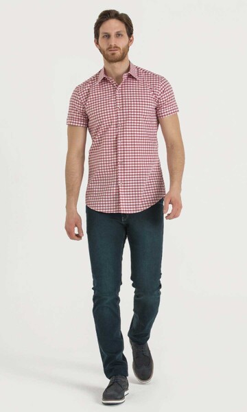 Kırmızı Kareli Gömlek - 2