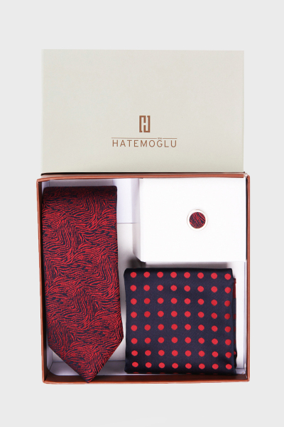 Kırmızı Üçlü Kravat Mendil Yaka Rozeti Set - 2